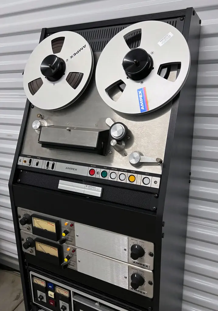 AG-440 in rack